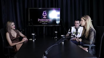 Ela não conseguiu chupar o pau dele falou sobre seu começo e o cliente enrolou no sexo oral em lugar errado yasmin pariz & ktal vagabundo do bom sheer red