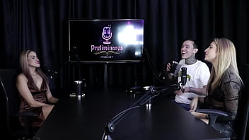 Ela não conseguiu chupar o pau dele falou sobre seu começo e o cliente enrolou no sexo oral em lugar errado yasmin pariz & ktal vagabundo do bom sheer red