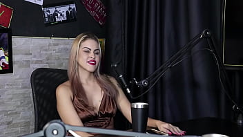 Ela não conseguiu chupar o pau dele falou sobre seu começo e o cliente enrolou no sexo oral em lugar errado yasmin pariz & ktal vagabundo do bom sheer red