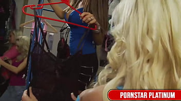 Slim babes lou lou & michelle thorne in a slutty orgy