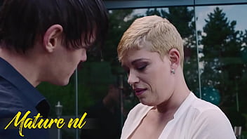 Horny milf valentina babe loves a hard toyboy cock up her ass