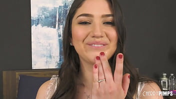 All natural big tits sweetie alyx star teases and fucks her dildo live