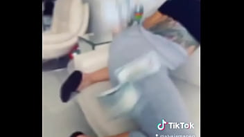 She make it twerking