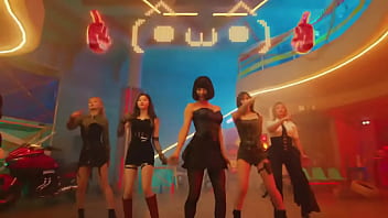 Chikaz ermosas kantando