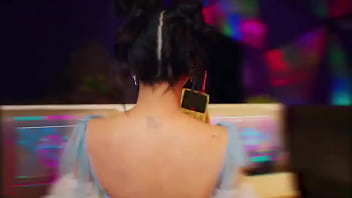 Chikaz ermosas kantando