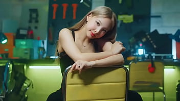 Chikaz ermosas kantando