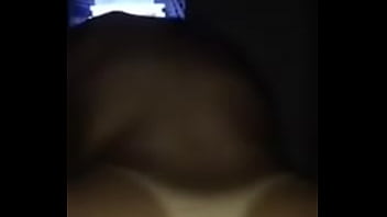 Me la comi de espalda