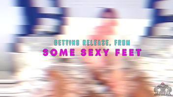 Getting release from some sexy feet