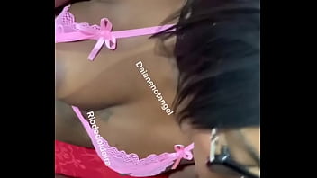 Enquanto eu mamava meu corno riodedoideira me chupava deliciosamente me deixando mais excitada tudo isso você encontra