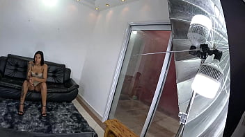 Vicky simons aprontando com o cú de alex victor