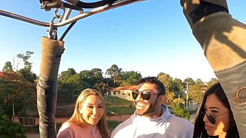 Fudendo nas alturas free