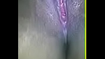 Masturbando rico a mi esposa