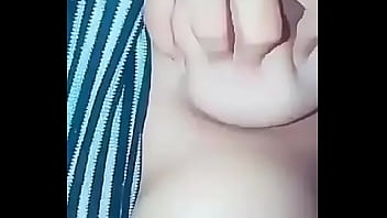 Mis Pezones Duros thumbnail