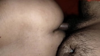 मेरी गांड़ में कुछ भी घुसा दो मुझे पता ही नही चलता