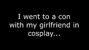 Cosplayer sucked me in the con