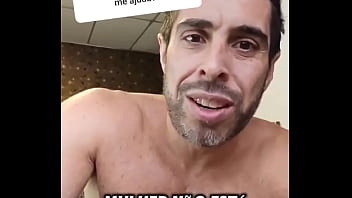 Manda aí pro seu amigo q só quer saber da amante pra ele entender q alguem está mexendo nas gavetas dele