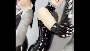 A big love and miss you to my friends why dont you already follow missflora and theblackmorea do it now