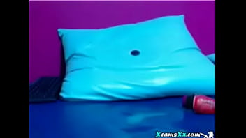 Webcam hot teen dildoing