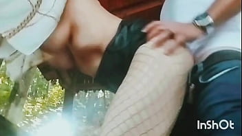 Fucking with stranger in public park