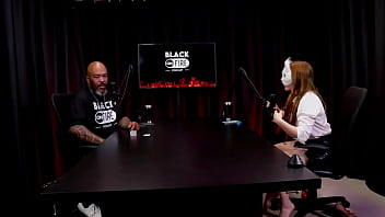 Mostrou o tamanho de pau que gosta e que não gosta e exibiu seus lindos pés victoria rubro watch sheer red