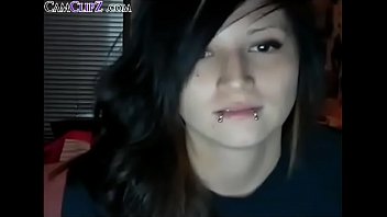 Chat with strangers caught on tape