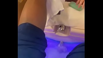 Ebony bbw gives orders