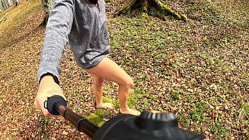 I walk alone naked and afraid in the woods