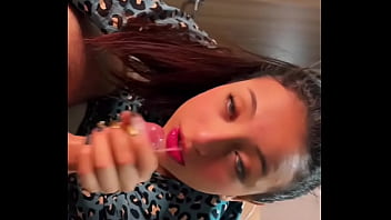 Does a great deep throat