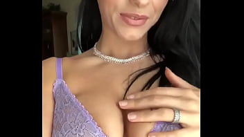 A real women needs to be a lady too not just a dirty girl in the sheets ️#nellykent hqpornhq shyjulie tuliopromo