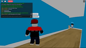 Mulher sendo comida em um lugar escondido ela não sabia que estava sendo assediada vídeo foi gravado em 2022