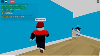 Mulher sendo comida em um lugar escondido ela não sabia que estava sendo assediada vídeo foi gravado em 2022