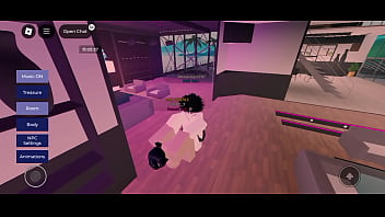 A aleatória recebe leite do lado da minha piscina