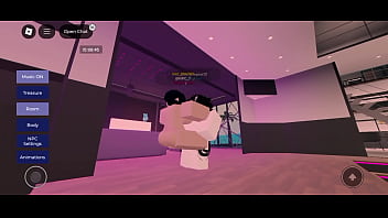 A aleatória recebe leite do lado da minha piscina