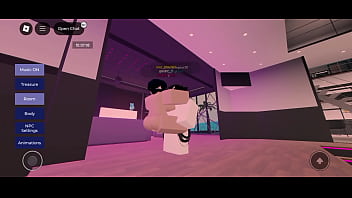 A aleatória recebe leite do lado da minha piscina