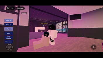 A aleatória recebe leite do lado da minha piscina