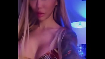 Be a good boy and keep your eyes on me i’ll tell you when to look away