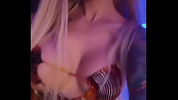 Be a good boy and keep your eyes on me i’ll tell you when to look away