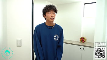 Japanese Twinks Threesome thumbnail