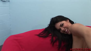 And the bubble butt award goes to olivia o’lovely