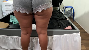 Câmera pegou sobrinha arrumando o baú