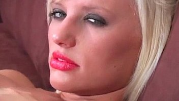 Hot sexy body milf blonde girl fingering