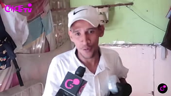 Nos enseña su humilde espacio donde le tocó migrar