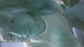 Esta plays w her kitty and ass