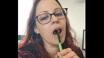 Hello les coquins comment ça va ce matin bon mercredi si tu veux me voir