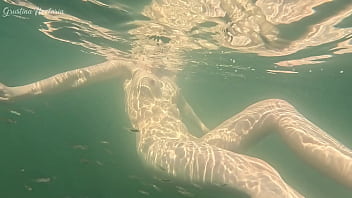 I secretly filmed nude swimming girl with perfect body on my go pro camera