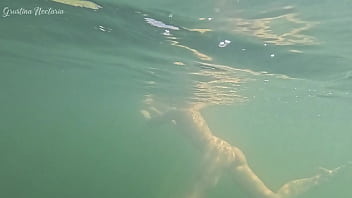 I secretly filmed nude swimming girl with perfect body on my go pro camera