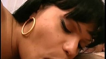 Transex Brasiliana Fa' Mega Pompino A Porco Italiano Brazilian Shemale Ago 'me thumbnail