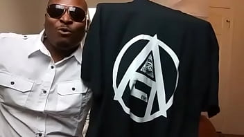 Behind the scenes going live with thickness