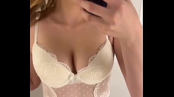 Your favorite babe who are ready to be naughty in the fitting room