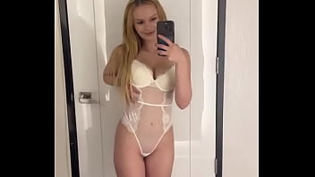 Your favorite babe who are ready to be naughty in the fitting room